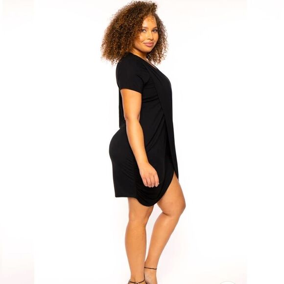 CURVY SENSE PLUS SIZE DOLLEY TULIP
MINI DRESS -BLACK - Picture 1 of 4